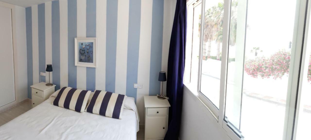 Apartamento Piedra Los Roncadores 2 Apartment Карбонерас Екстериор снимка