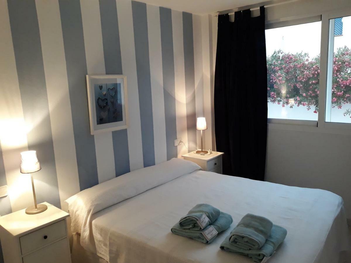 Apartamento Piedra Los Roncadores 2 Apartment Карбонерас Екстериор снимка